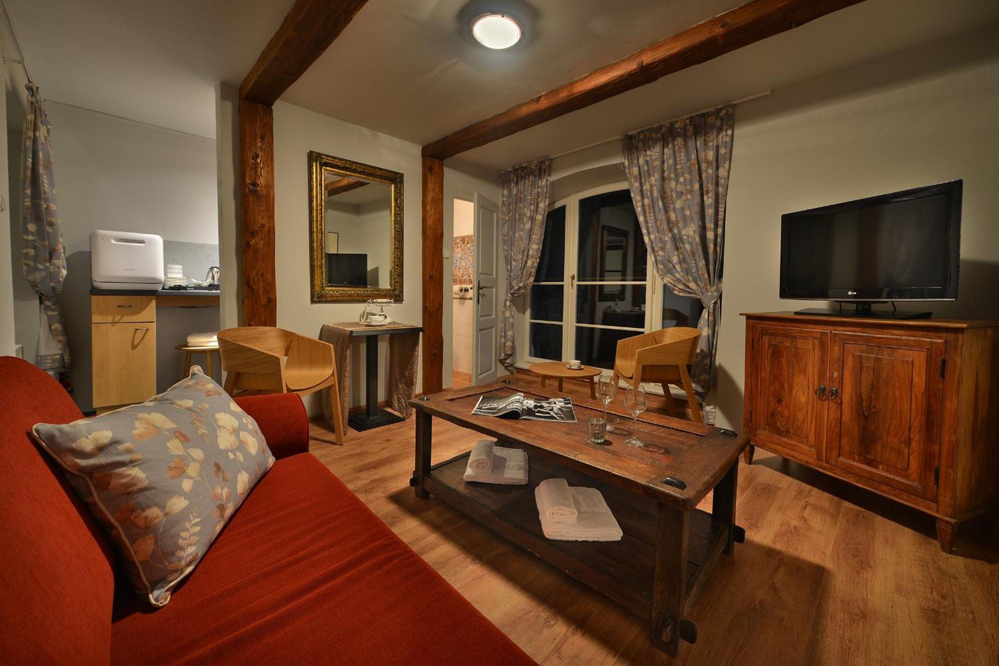 Chateau Loucen Garden Retreat Extérieur photo