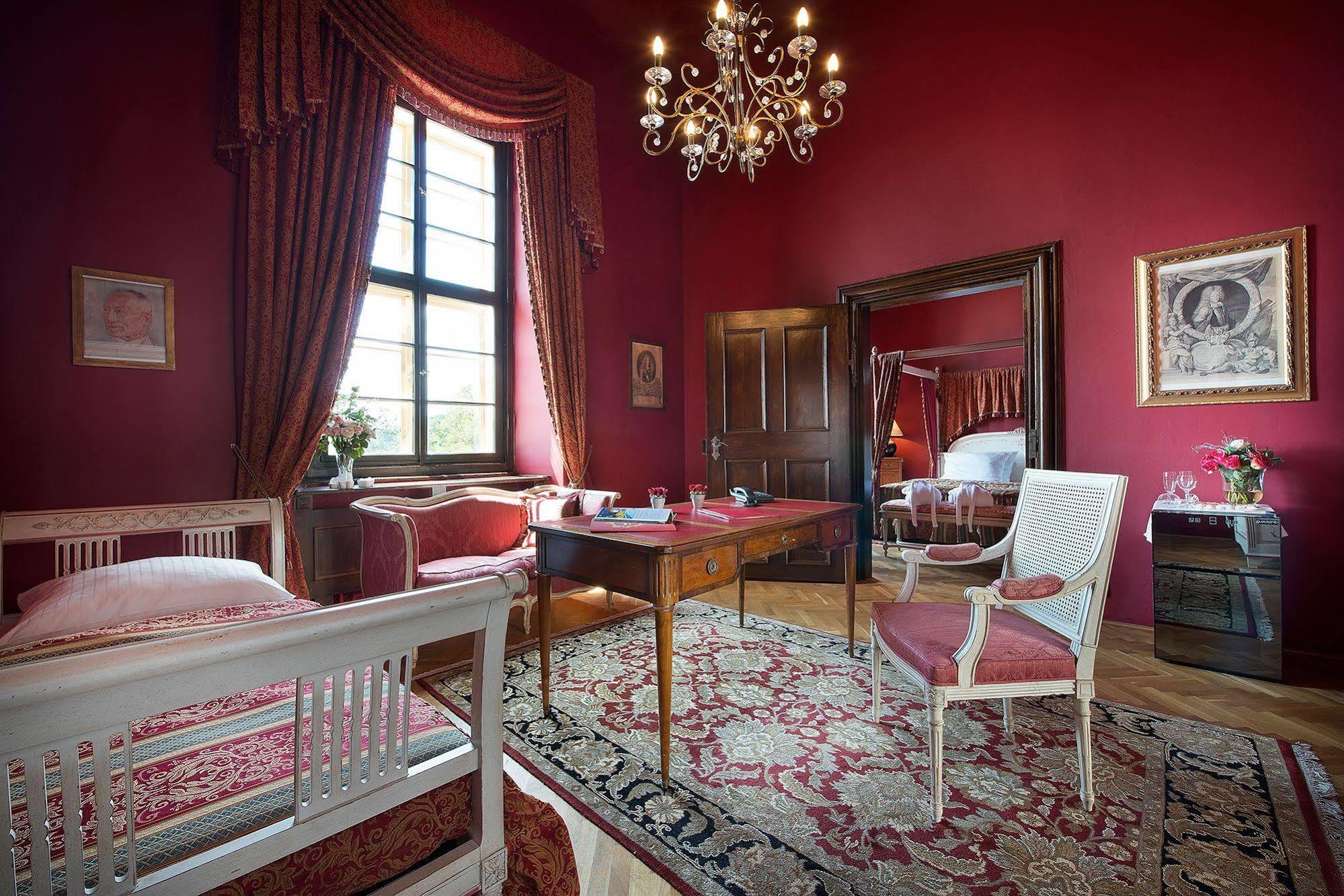 Chateau Loucen Garden Retreat Extérieur photo